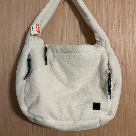 Free People Movement Cozy Carryall - Ivory (v) - Picture 2 of 10